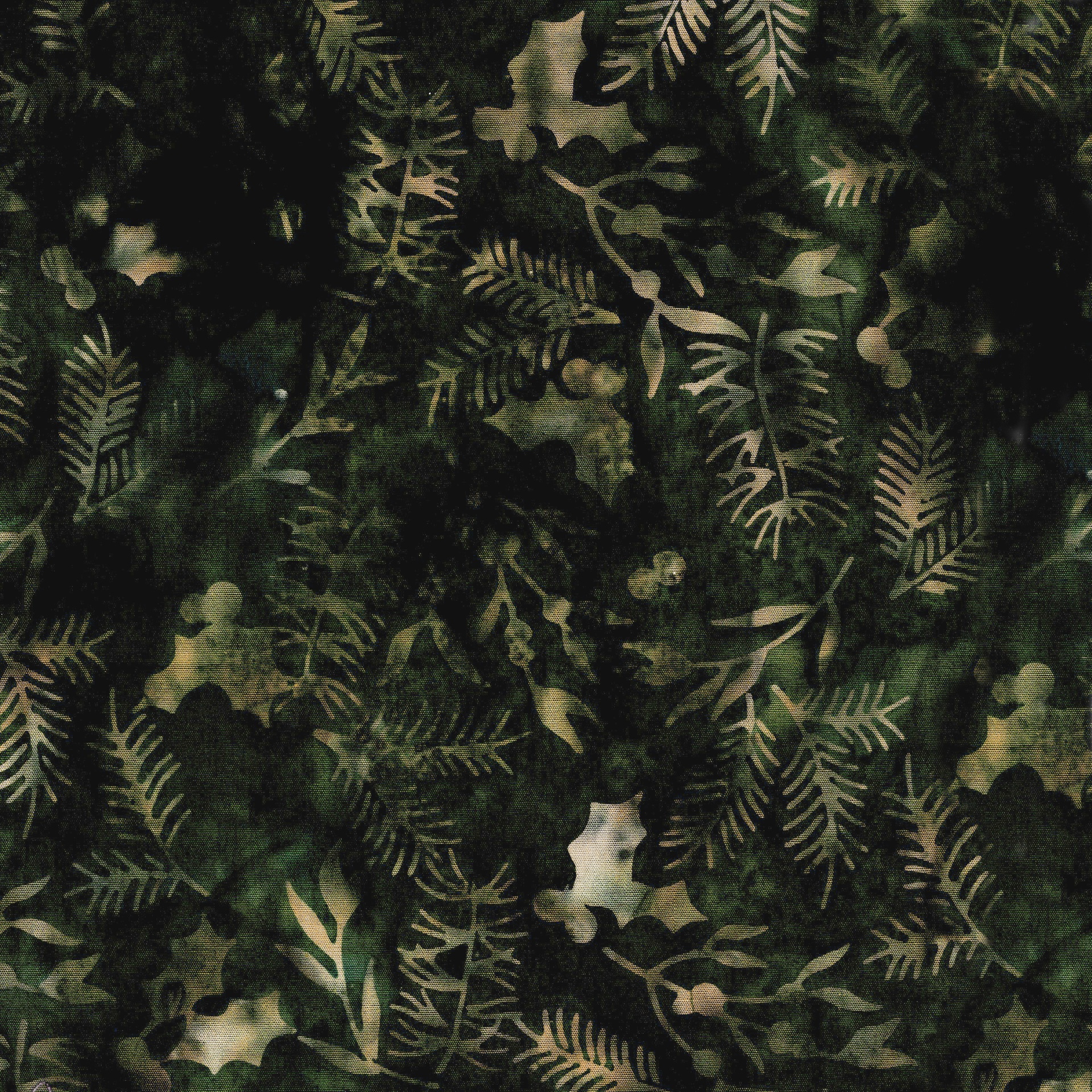 822502670 / Retro Holly Green Jungle